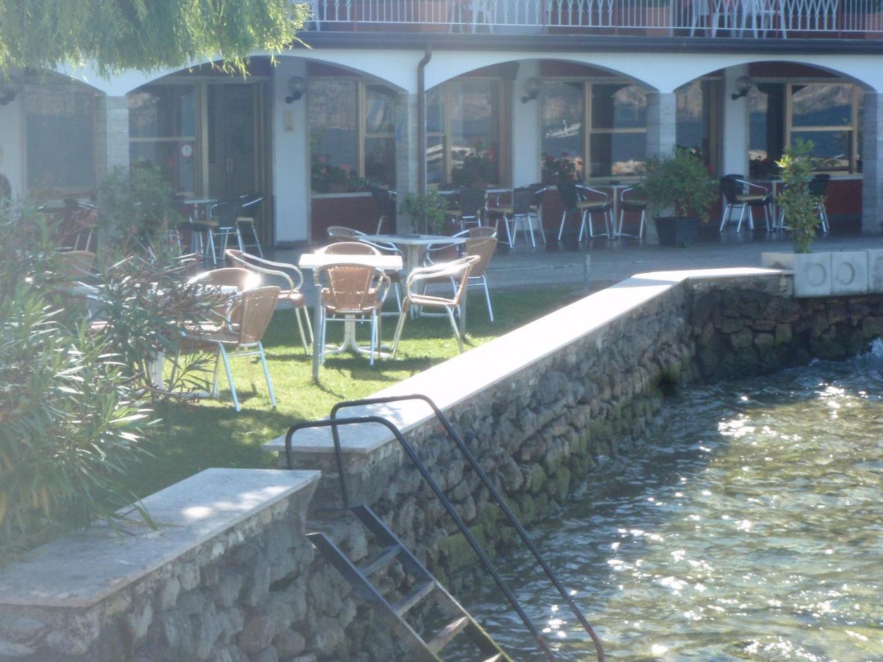 Hotel Garni Vela D'Oro Бренцоне-суль-Гарда Экстерьер фото